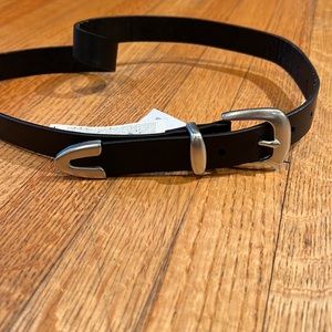 black belt with silver detailing new with tags by gap size s